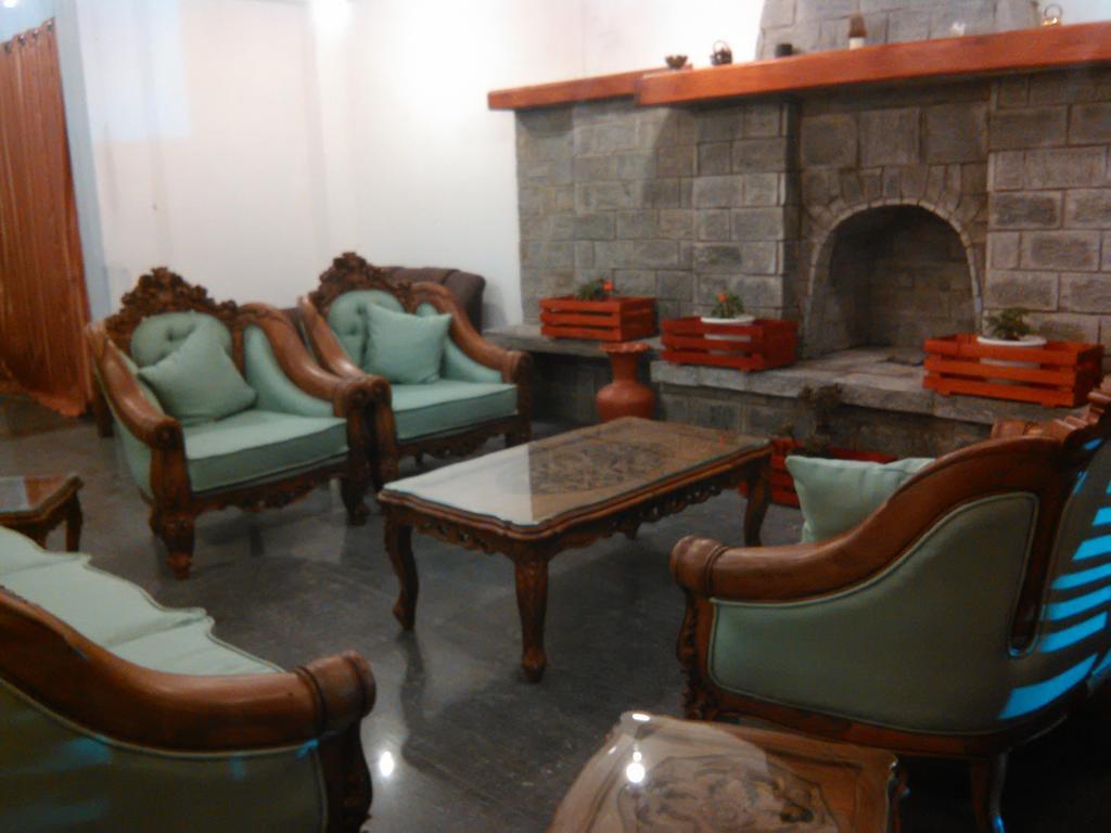 Royal Hills Nuwara Eliya Hotel ภายนอก รูปภาพ
