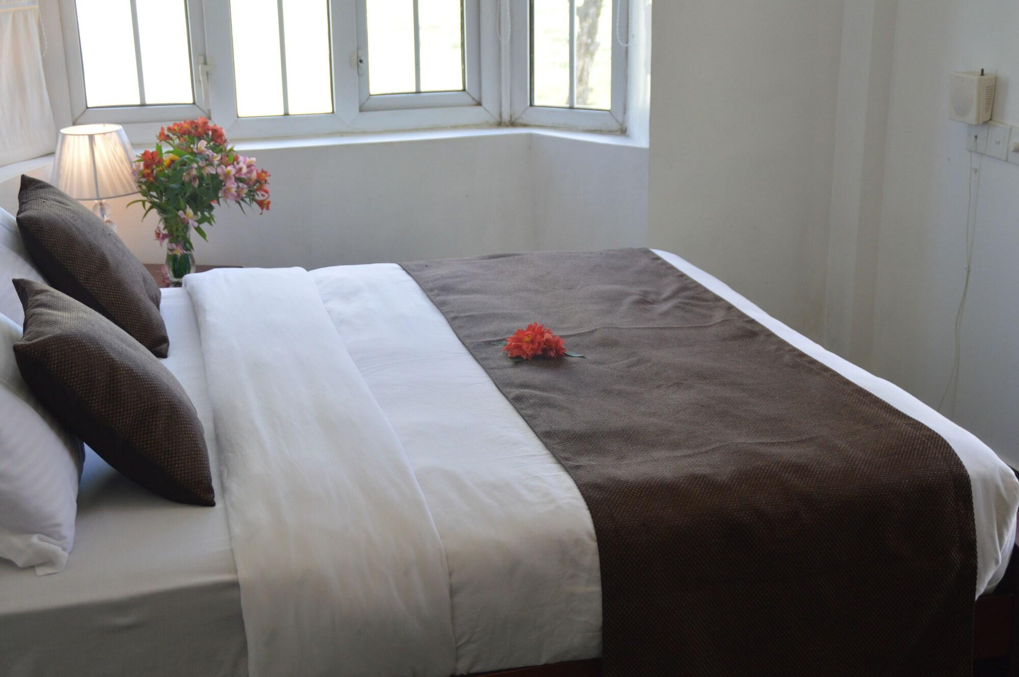 Royal Hills Nuwara Eliya Hotel ภายนอก รูปภาพ