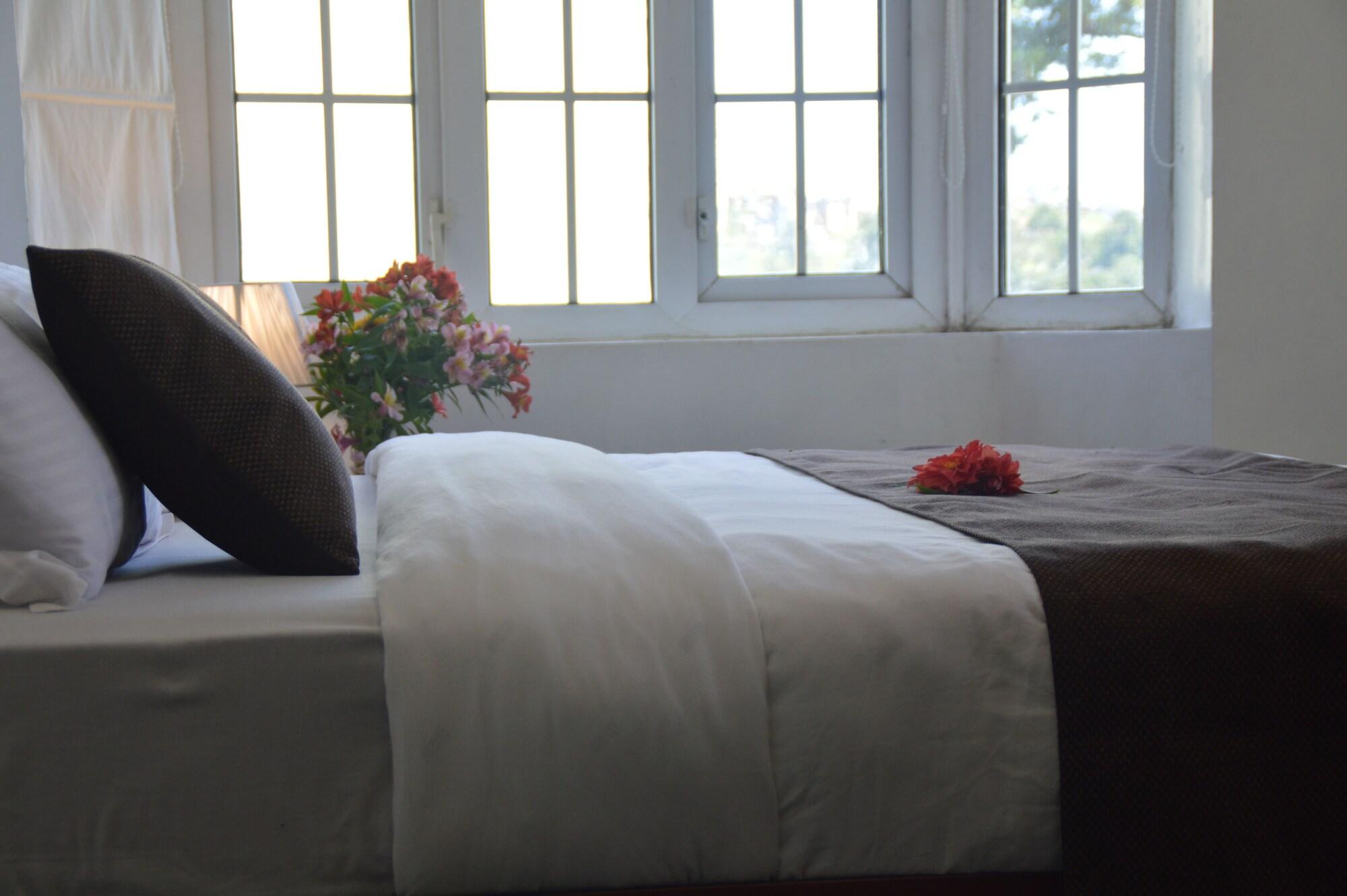 Royal Hills Nuwara Eliya Hotel ภายนอก รูปภาพ