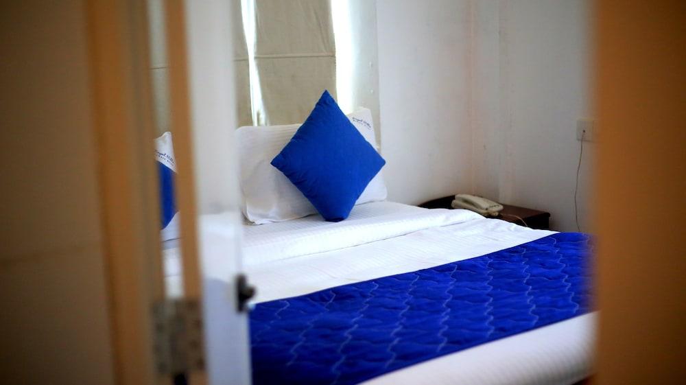 Royal Hills Nuwara Eliya Hotel ภายนอก รูปภาพ