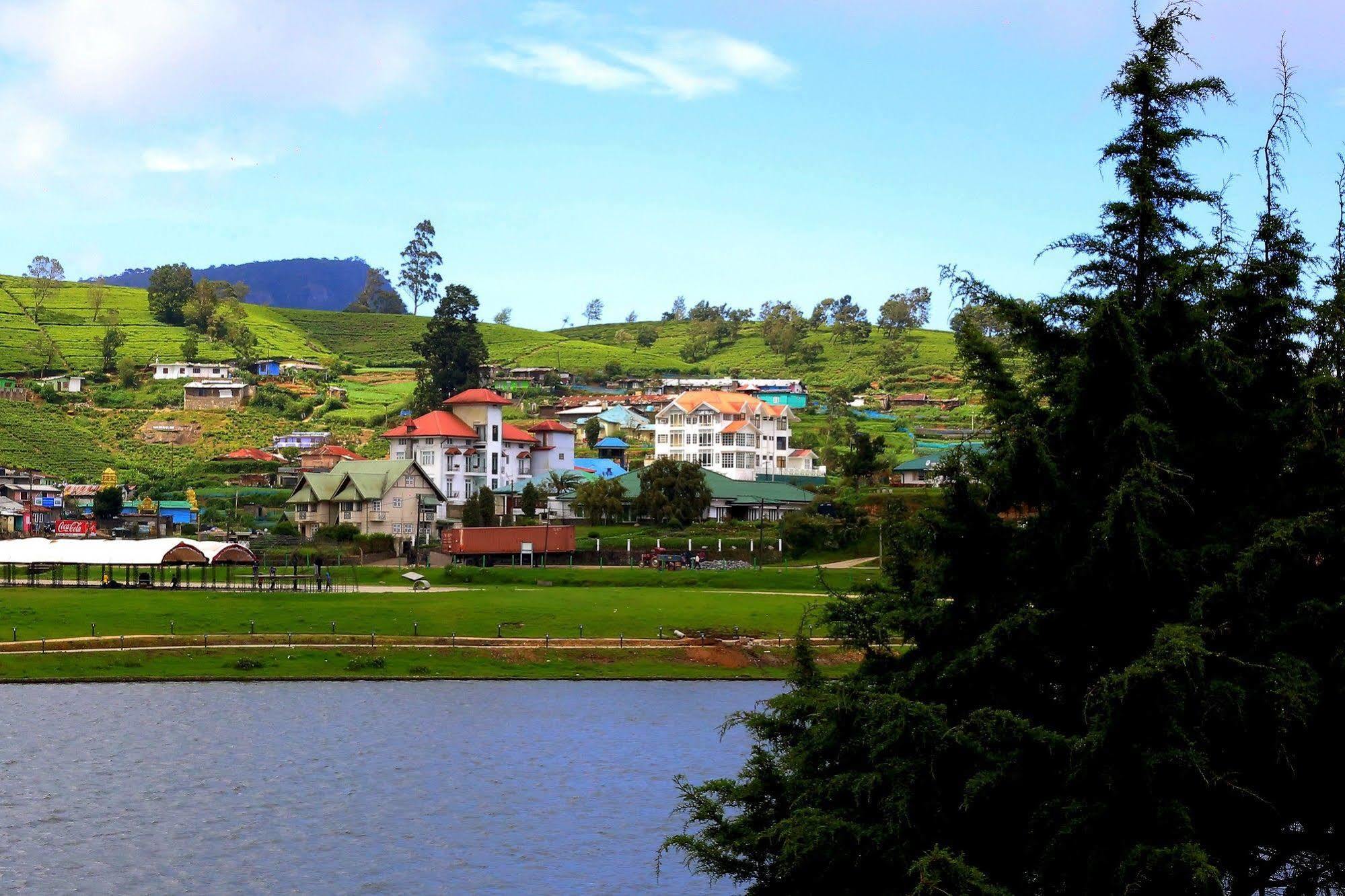 Royal Hills Nuwara Eliya Hotel ภายนอก รูปภาพ